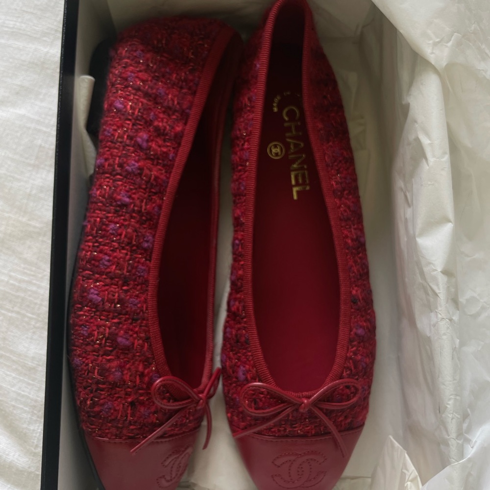 Chanel tweed balet flats